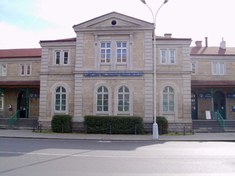 Soubor:Decin hlavni nadrazi.jpg