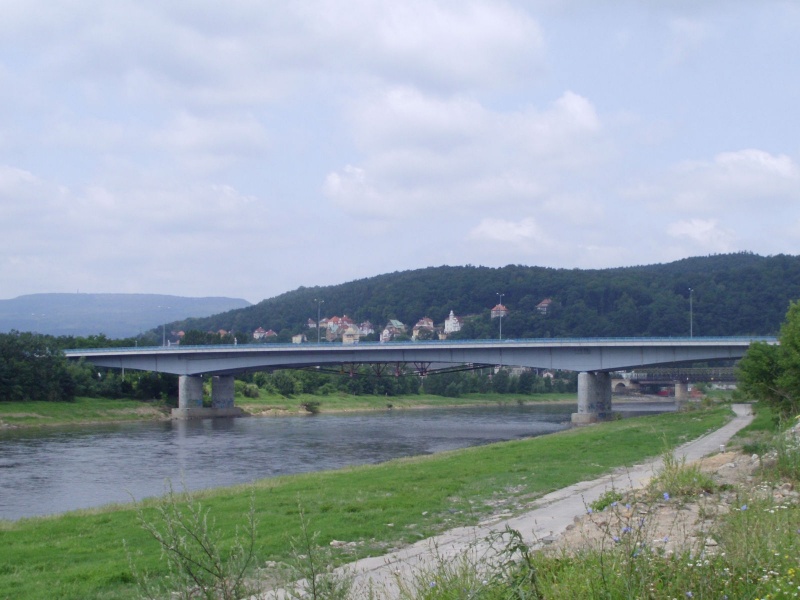 Soubor:Novy most Decin.jpg