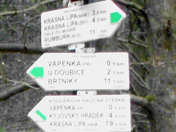 Rozcestnik nad Vapenkou detail.jpg